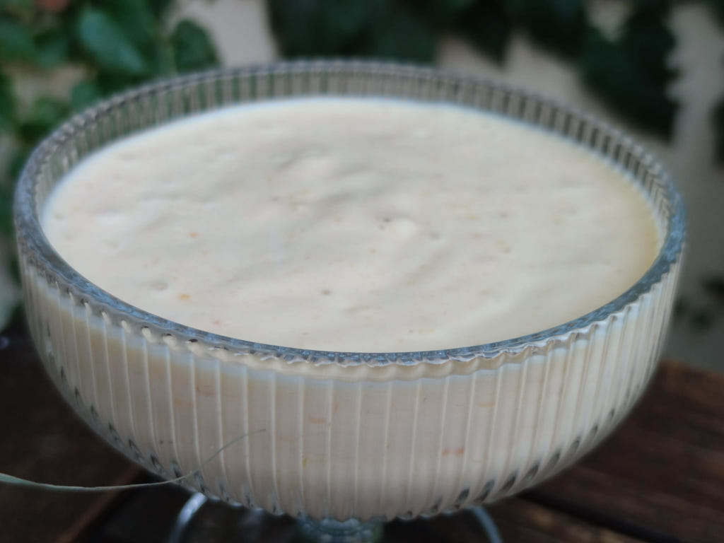 Bebida de yogurt con mango